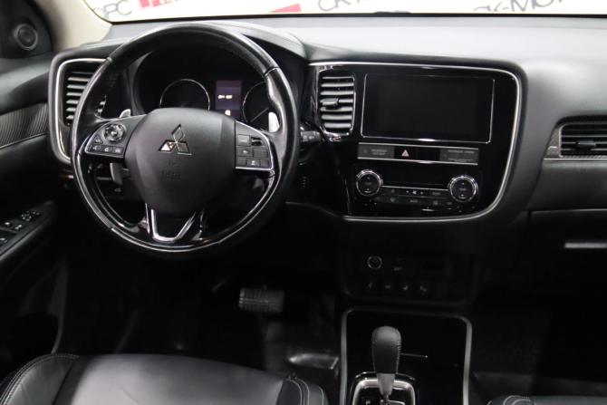 Mitsubishi Outlander III Рестайлинг 3 с пробегом 2019 года, цена 2 795 950 рублей, 116757 км, внедорожник, Автокод Объявления