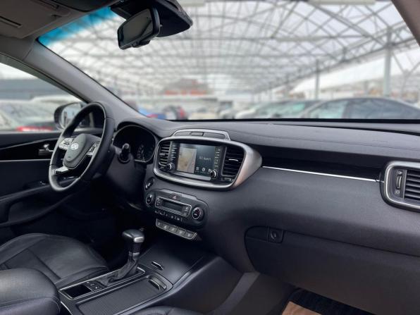 Kia Sorento III Prime Рестайлинг с пробегом 2018 года, цена 2 261 000 рублей, 224407 км, внедорожник, Автокод Объявления