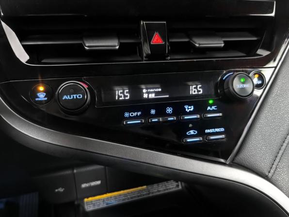 Toyota Camry VIII (XV70) Рестайлинг с пробегом 2021 года, цена 3 695 000 рублей, 85922 км, седан, Автокод Объявления