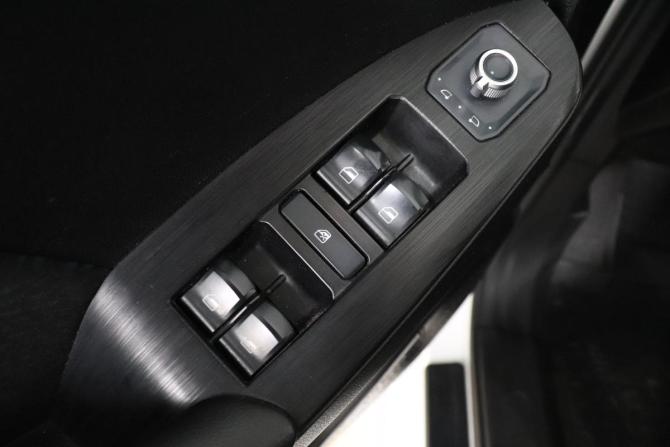 Haval Jolion I с пробегом 2022 года, цена 1 487 000 рублей, 63637 км, внедорожник, Автокод Объявления