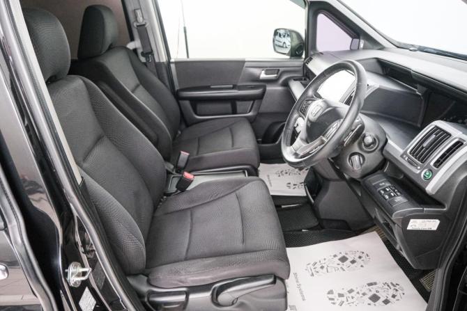 Honda Stepwgn IV Рестайлинг с пробегом 2014 года, цена 1 569 000 рублей, 196900 км, минивэн, Автокод Объявления
