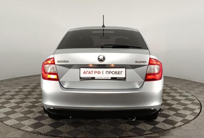 Skoda Rapid I с пробегом 2016 года, цена 1 070 000 рублей, 98050 км, лифтбек, Автокод Объявления