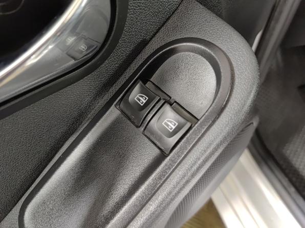 Renault Duster I Рестайлинг с пробегом 2017 года, цена 1 410 000 рублей, 62663 км, внедорожник, Автокод Объявления