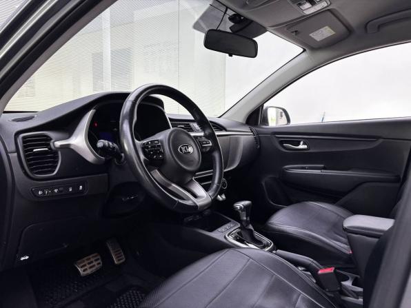 Kia Rio IV Рестайлинг с пробегом 2021 года, цена 1 730 000 рублей, 94000 км, хэтчбек, Автокод Объявления
