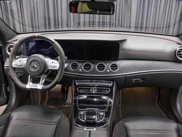 Mercedes-Benz E-Класс AMG V (W213) с пробегом 2020 года, цена 5 286 412 рублей, 97409 км, седан, Автокод Объявления