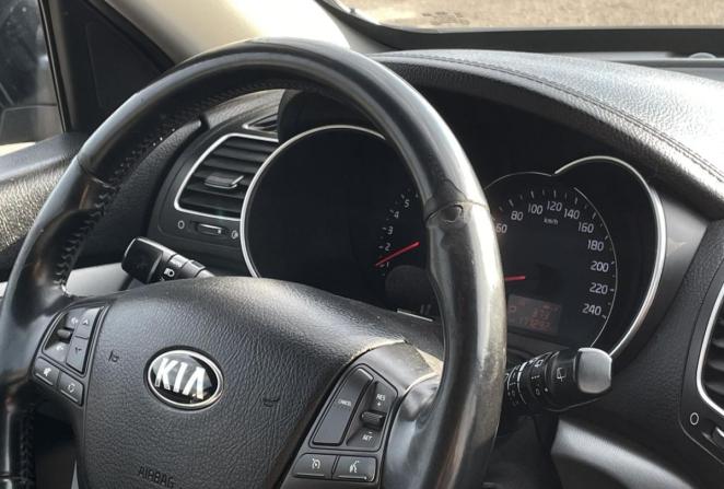 Kia Sorento II Рестайлинг с пробегом 2013 года, цена 1 700 000 рублей, 177291 км, внедорожник, Автокод Объявления