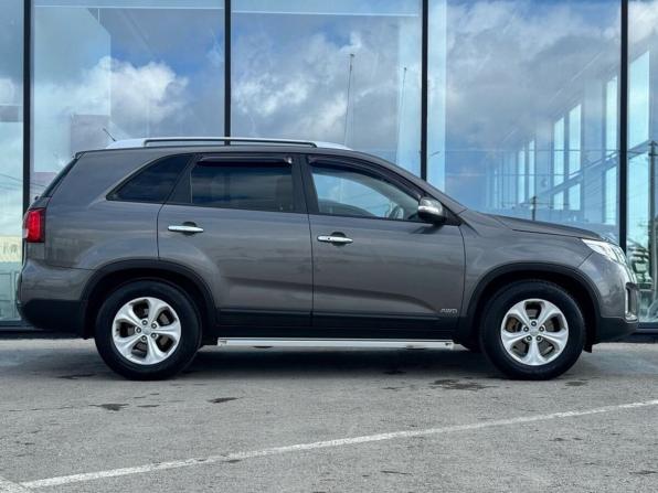 Kia Sorento II Рестайлинг с пробегом 2014 года, цена 1 499 000 рублей, 264739 км, внедорожник, Автокод Объявления