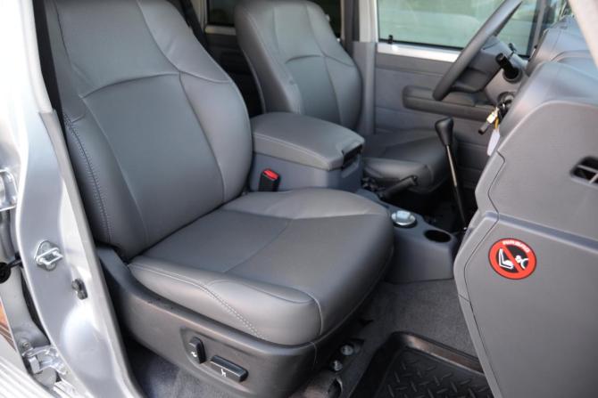 Toyota Land Cruiser 70 Series Рестайлинг 1 с пробегом 2015 года, цена 9 450 000 рублей, 2059 км, внедорожник, Автокод Объявления