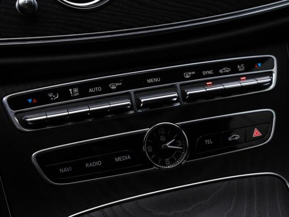 Mercedes-Benz E-Класс V (W213 S213 C238) с пробегом 2019 года, цена 3 249 000 рублей, 116900 км, седан, Автокод Объявления