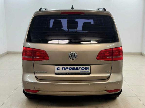 Volkswagen Touran I Рестайлинг 2 с пробегом 2012 года, цена 880 000 рублей, 160966 км, компактвэн, Автокод Объявления