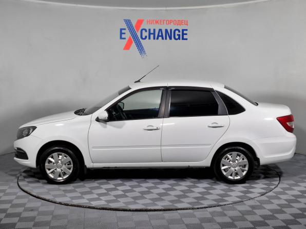 Lada (ВАЗ) Granta I Рестайлинг с пробегом 2022 года, цена 305 000 рублей, 270457 км, седан, Автокод Объявления