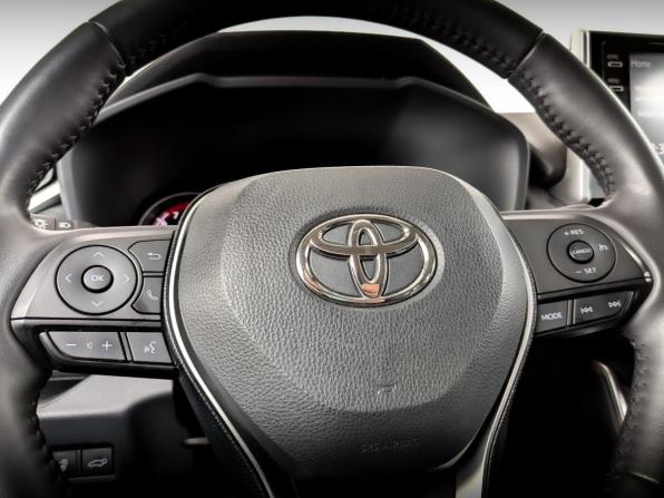 Toyota RAV4 V (XA50) с пробегом 2020 года, цена 3 400 000 рублей, 69069 км, внедорожник, Автокод Объявления