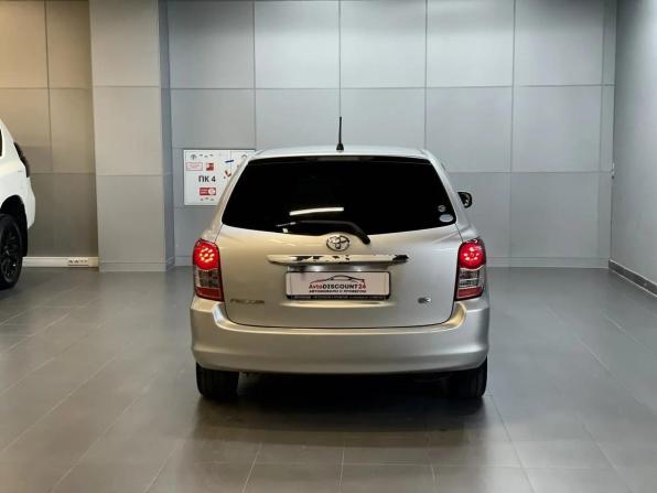 Toyota Corolla X (E140 E150) Рестайлинг с пробегом 2010 года, цена 797 000 рублей, 301000 км, универсал, Автокод Объявления
