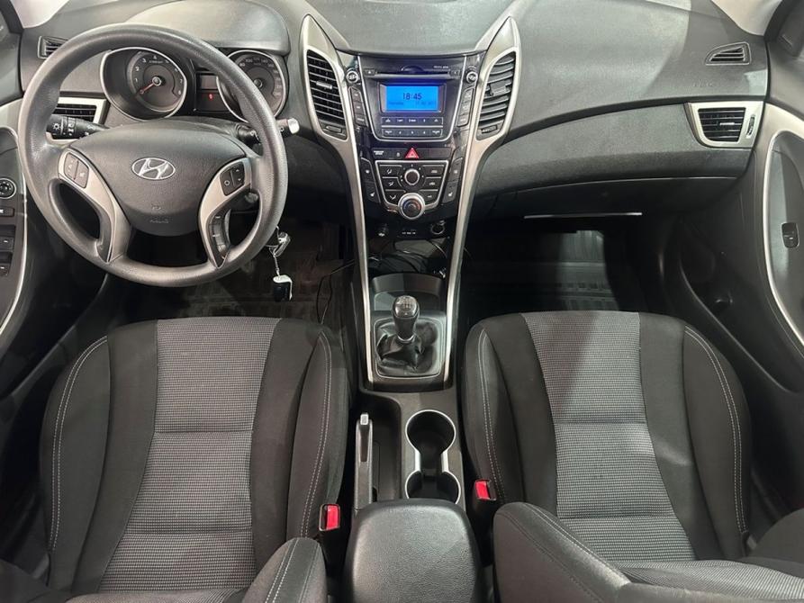 Hyundai i30 II Москва  - изображение 11
