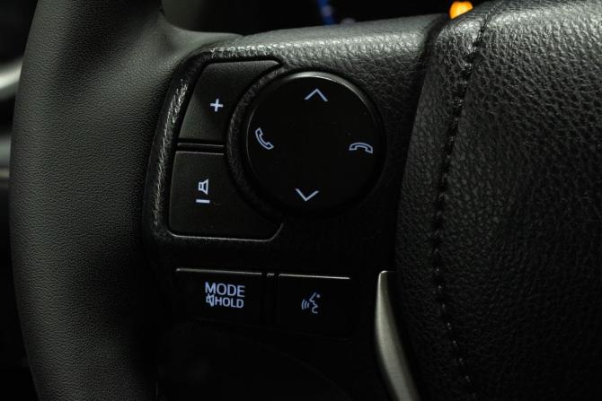 Toyota RAV4 IV (XA40) Рестайлинг с пробегом 2019 года, цена 2 279 000 рублей, 169518 км, внедорожник, Автокод Объявления