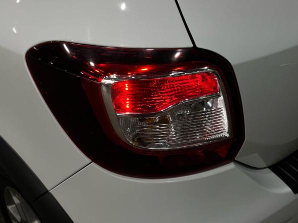 Renault Sandero II Рестайлинг с пробегом 2021 года, цена 1 079 000 рублей, 98508 км, хэтчбек, Автокод Объявления