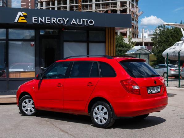 Skoda Fabia II с пробегом 2008 года, цена 530 000 рублей, 189545 км, универсал, Автокод Объявления