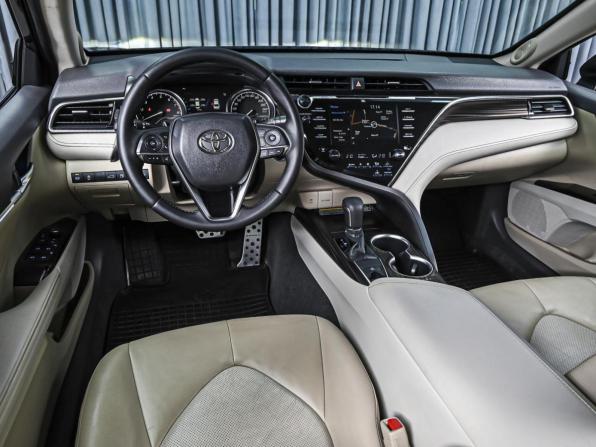 Toyota Camry VIII (XV70) с пробегом 2018 года, цена 2 769 000 рублей, 167507 км, седан, Автокод Объявления