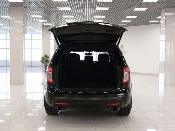 Ford Explorer V с пробегом 2015 года, цена 1 930 000 рублей, 175145 км, внедорожник, Автокод Объявления