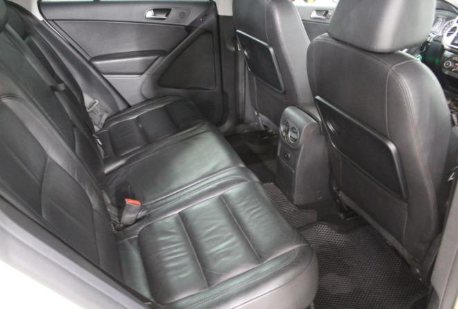 Volkswagen Tiguan I с пробегом 2010 года, цена 910 000 рублей, 401491 км, внедорожник, Автокод Объявления
