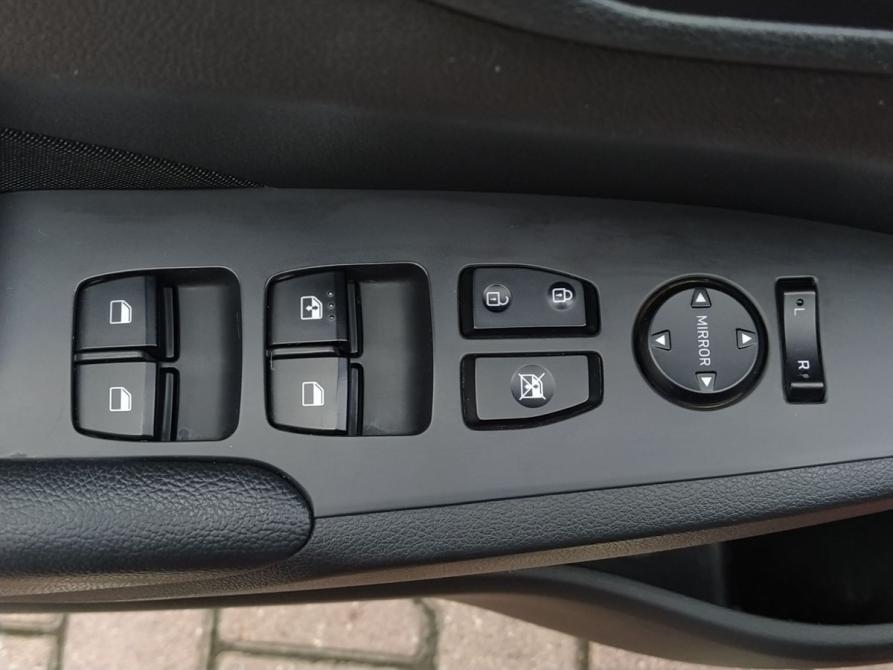Hyundai Solaris II Екатеринбург  - изображение 7