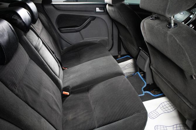 Ford Focus II с пробегом 2006 года, цена 399 000 рублей, 360000 км, седан, Автокод Объявления