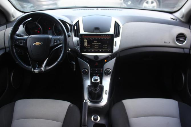 Chevrolet Cruze I Рестайлинг с пробегом 2013 года, цена 737 000 рублей, 177001 км, седан, Автокод Объявления