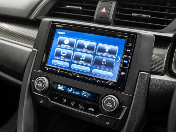Honda Civic X с пробегом 2018 года, цена 1 820 000 рублей, 117947 км, хэтчбек, Автокод Объявления