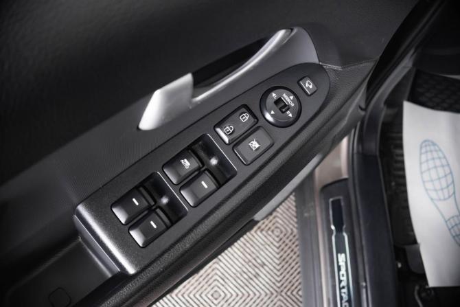 Kia Sportage III с пробегом 2014 года, цена 1 399 000 рублей, 208056 км, внедорожник, Автокод Объявления
