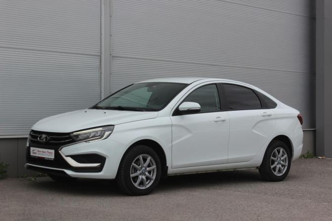 Lada (ВАЗ) Vesta I Рестайлинг (NG) с пробегом 2023 года, цена 1 327 000 рублей, 31528 км, седан, Автокод Объявления