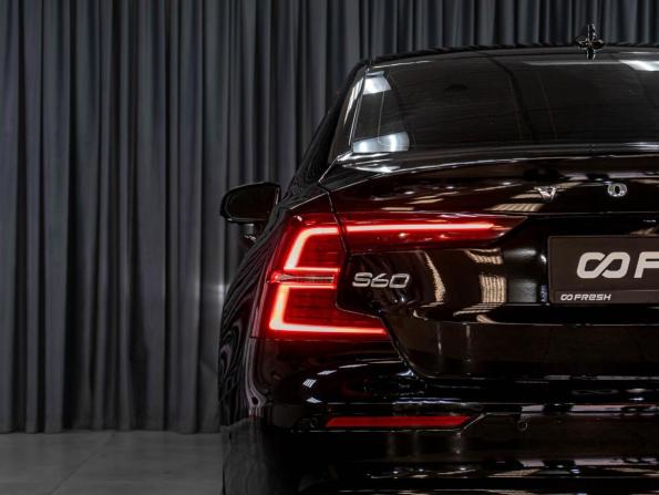 Volvo S60 III с пробегом 2020 года, цена 2 919 000 рублей, 105485 км, седан, Автокод Объявления