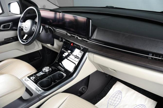 Kia Carnival IV с пробегом 2020 года, цена 4 699 000 рублей, 93706 км, минивэн, Автокод Объявления