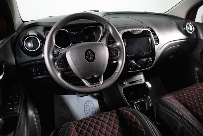 Renault Kaptur I с пробегом 2020 года, цена 1 799 000 рублей, 151000 км, внедорожник, Автокод Объявления