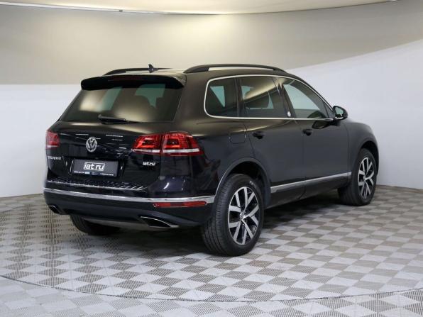 Volkswagen Touareg II Рестайлинг с пробегом 2018 года, цена 3 100 000 рублей, 123710 км, внедорожник, Автокод Объявления