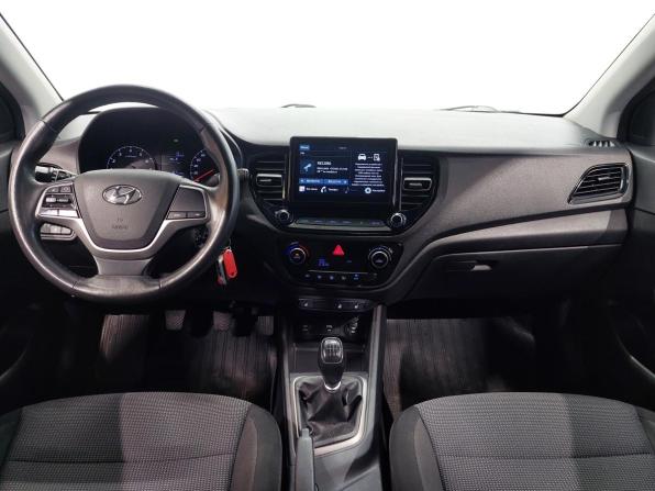 Hyundai Solaris II Рестайлинг с пробегом 2021 года, цена 1 320 000 рублей, 146300 км, седан, Автокод Объявления