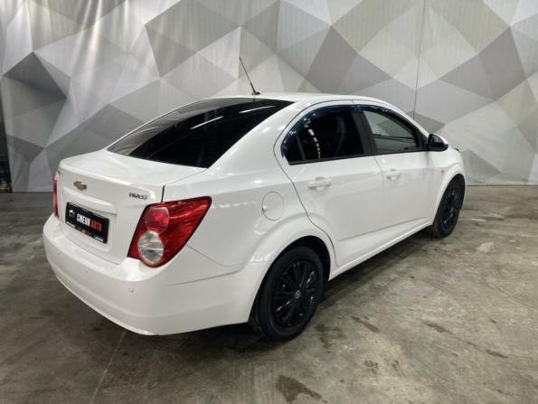 Chevrolet Aveo II с пробегом 2015 года, цена 600 000 рублей, 204145 км, седан, Автокод Объявления