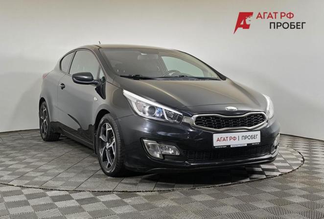 Kia Ceed II с пробегом 2013 года, цена 1 200 000 рублей, 176809 км, хэтчбек, Автокод Объявления