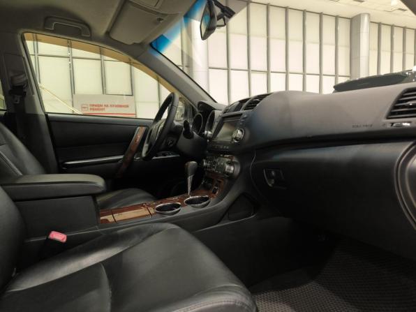 Toyota Highlander II (XU40) Рестайлинг с пробегом 2011 года, цена 1 850 000 рублей, 192870 км, внедорожник, Автокод Объявления