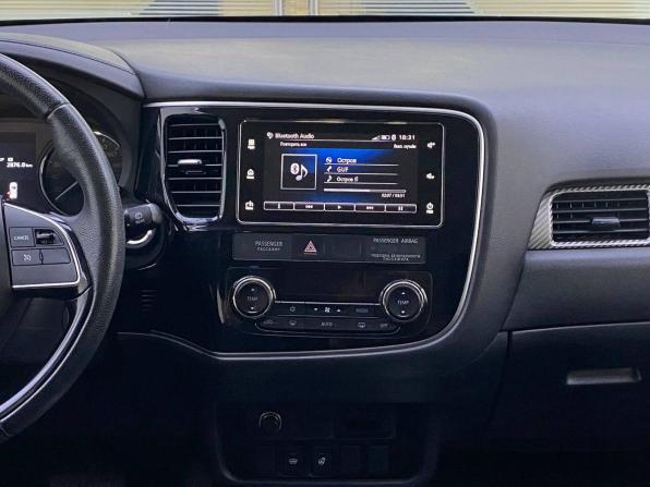 Mitsubishi Outlander III Рестайлинг 2 с пробегом 2018 года, цена 1 980 000 рублей, 75000 км, внедорожник, Автокод Объявления
