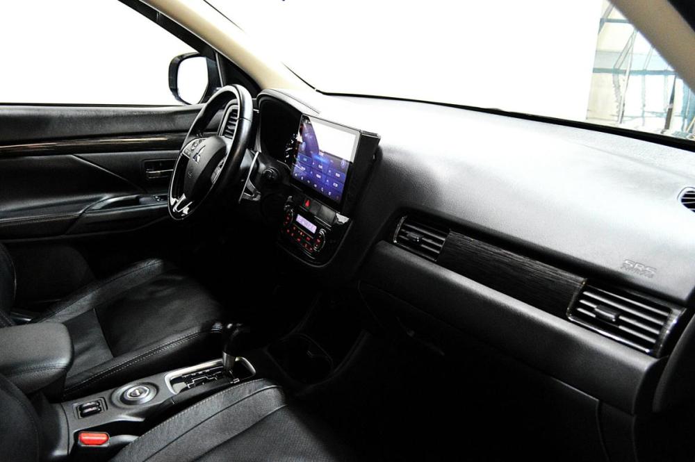 Mitsubishi Outlander III Рестайлинг 2 Сургут  - изображение 21