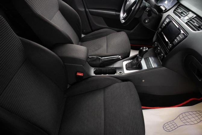 Skoda Octavia III (A7) с пробегом 2014 года, цена 1 089 000 рублей, 246251 км, лифтбек, Автокод Объявления