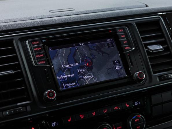 Volkswagen Multivan T6 с пробегом 2019 года, цена 3 500 000 рублей, 182217 км, минивэн, Автокод Объявления