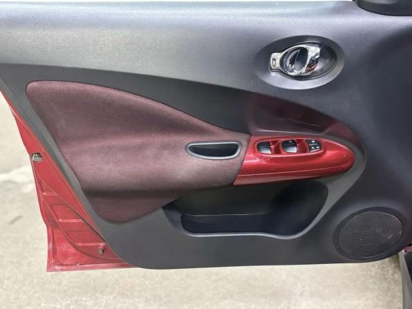 Nissan Juke I с пробегом 2012 года, цена 999 000 рублей, 116034 км, внедорожник, Автокод Объявления