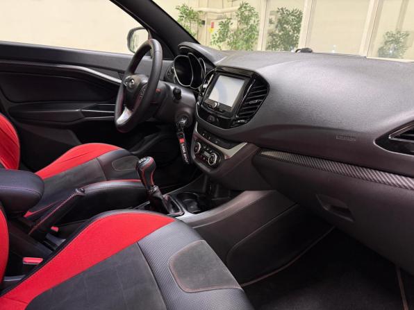 Lada (ВАЗ) Vesta I с пробегом 2019 года, цена 1 030 000 рублей, 142400 км, седан, Автокод Объявления