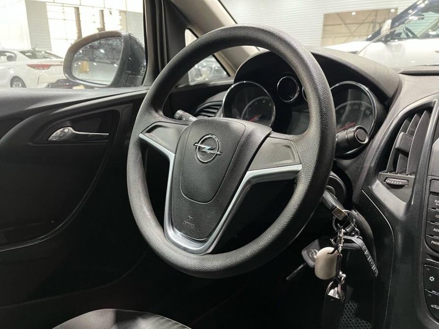 Opel Astra J Рестайлинг Пермь  - изображение 11