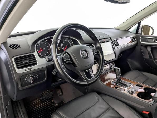 Volkswagen Touareg II с пробегом 2013 года, цена 1 952 500 рублей, 177393 км, внедорожник, Автокод Объявления