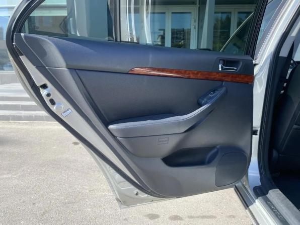Toyota Avensis II с пробегом 2004 года, цена 765 000 рублей, 265150 км, седан, Автокод Объявления