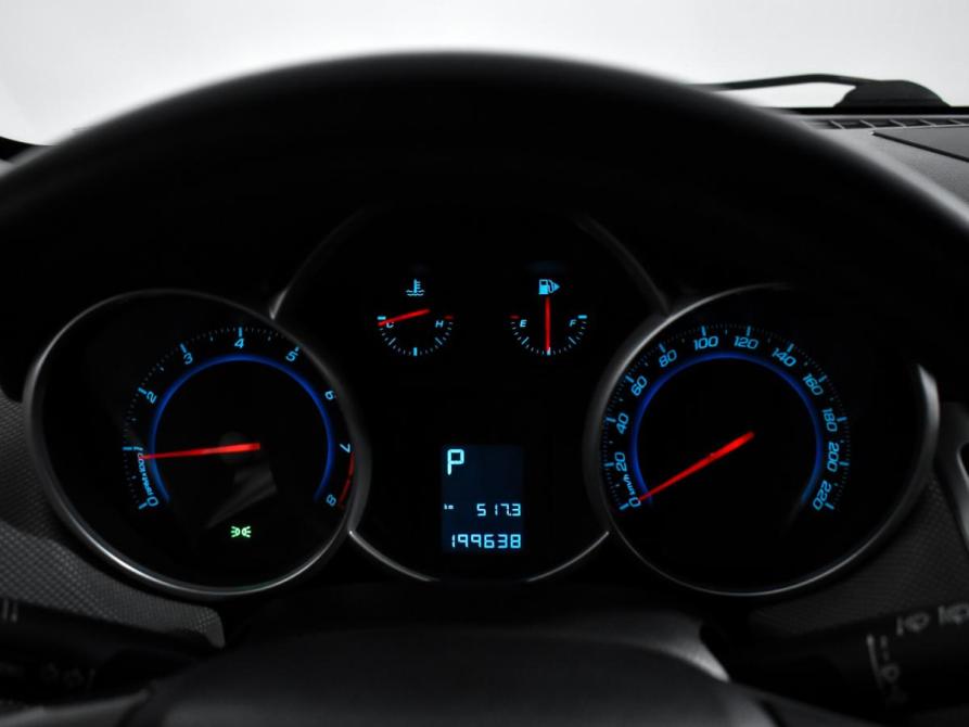 Chevrolet Cruze I Санкт-Петербург  - изображение 18