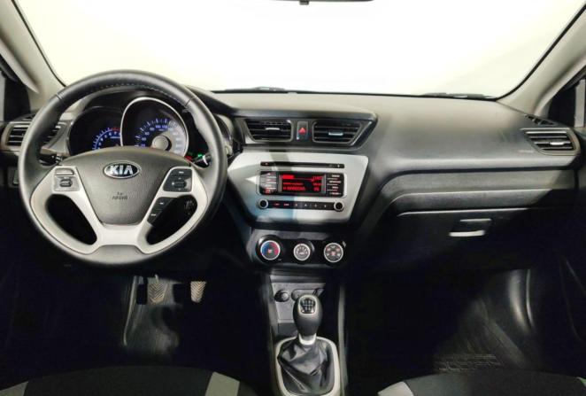 Kia Rio III Рестайлинг с пробегом 2016 года, цена 1 045 000 рублей, 90178 км, седан, Автокод Объявления