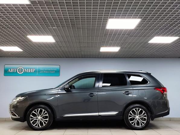 Mitsubishi Outlander III Рестайлинг 2 с пробегом 2017 года, цена 2 100 000 рублей, 92300 км, внедорожник, Автокод Объявления